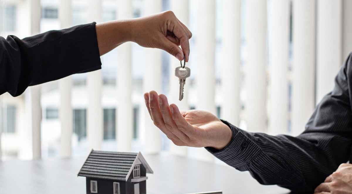 Local Buyers to Help Sell My House Rochester