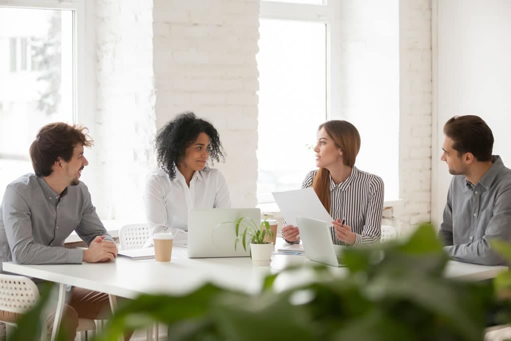 Get Hired Fast with the Top Chicago Jobs on HiresQuick