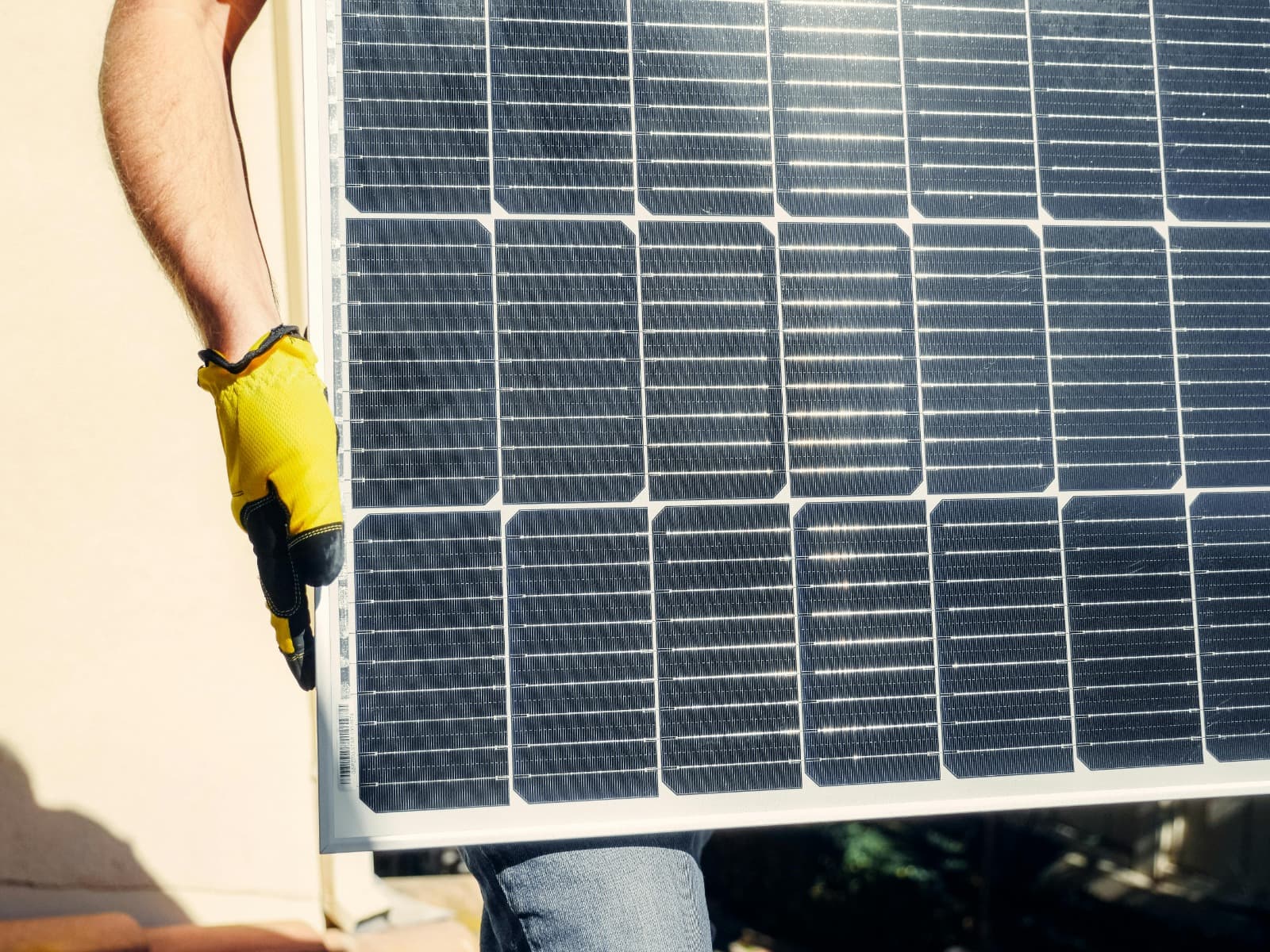 Reduce Energy Bills with Commercial Solar Derby Systems