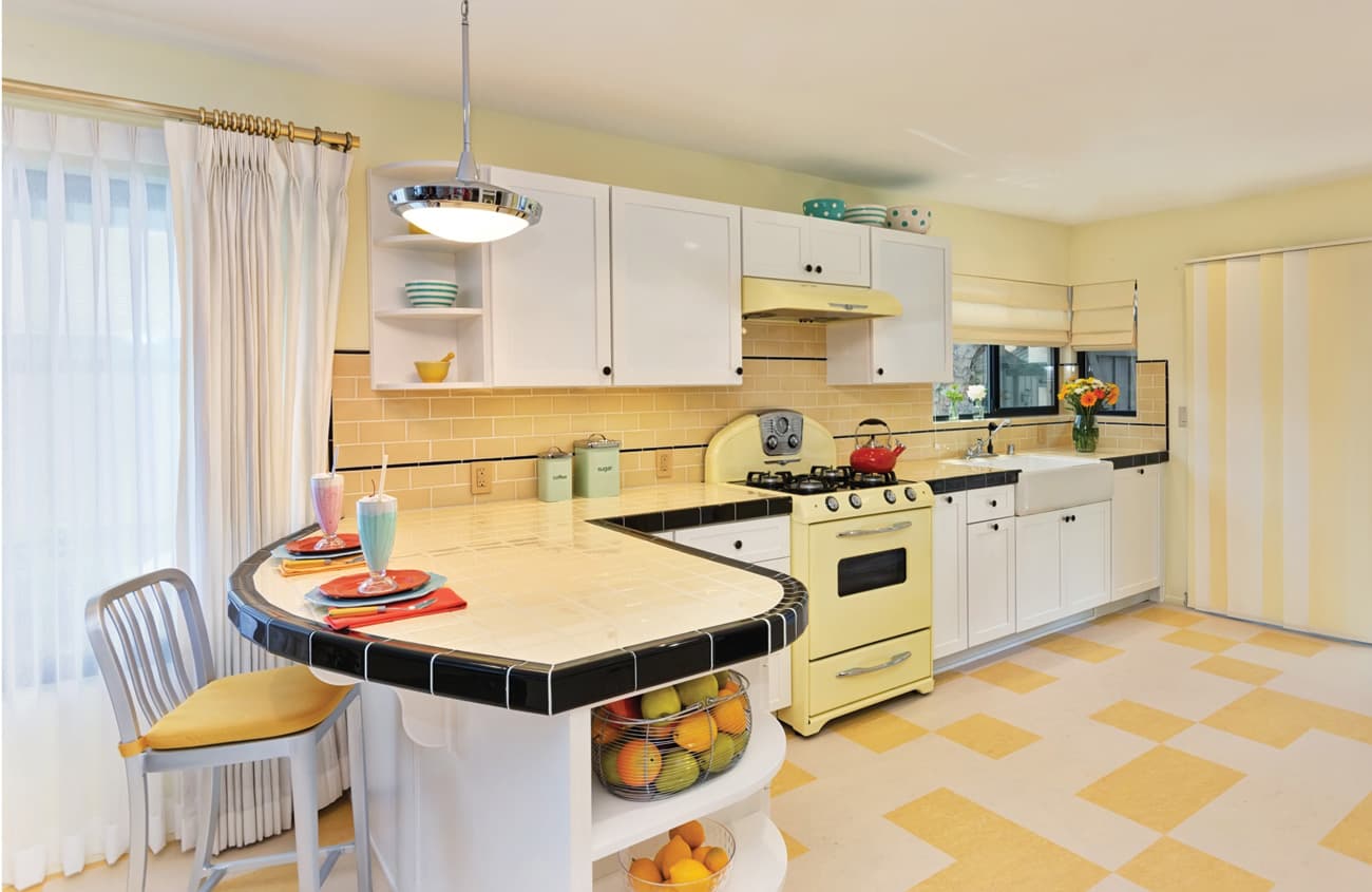 Magic Chef Retro Appliance with Modern Performance