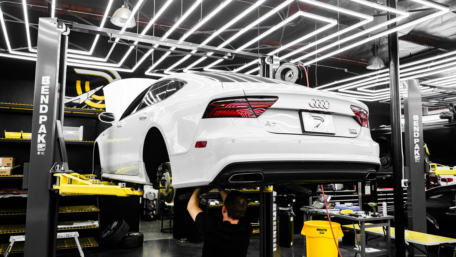 Expert Jaguar Engine Repair Tulsa Specialists