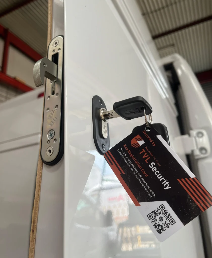 Daken Locks Presenta Nuovi Sistemi di chiusura per furgoni