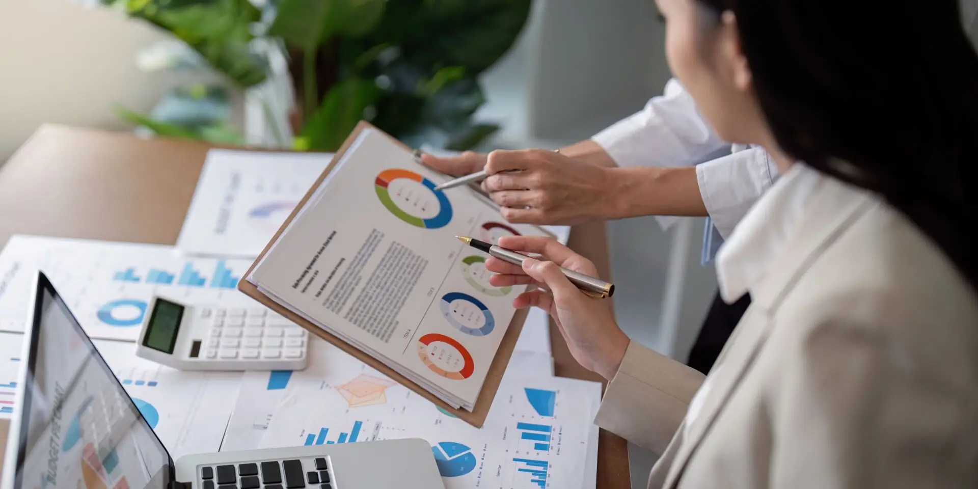 Product Reviews That Help You Choose Smarter in 2025